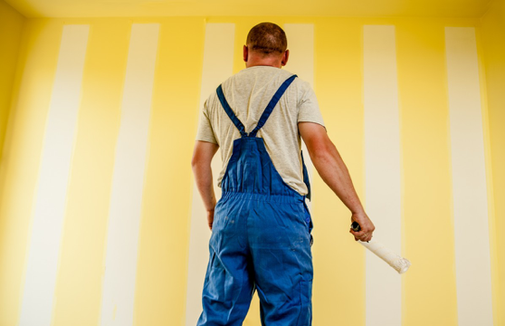 Hiring a Professional to Paint Your Apartment