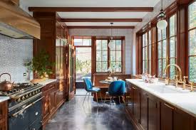 NYC brownstone building renovation contractor